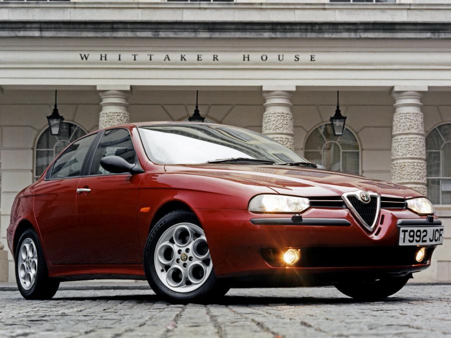  Alfa Romeo 156 (932A) 1997 года  (UK) (фото 10 из 14)